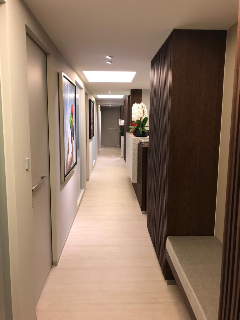 SRS Diamonds office hallway in Antwerp